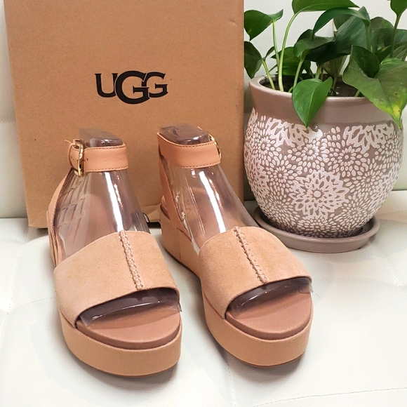 UGG Shoes - UGG Beige Marchella Platform Wedge Sandal - Size 9
